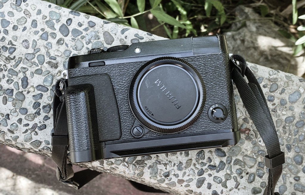 Fujifilm X-E3 with a hand grip
