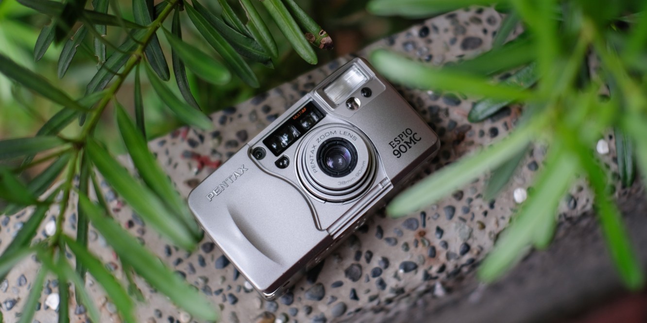 Pentax Espio 90mc film camera