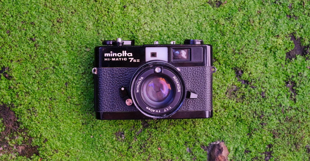 Minolta Hi-matic 7sii compact rangefinder