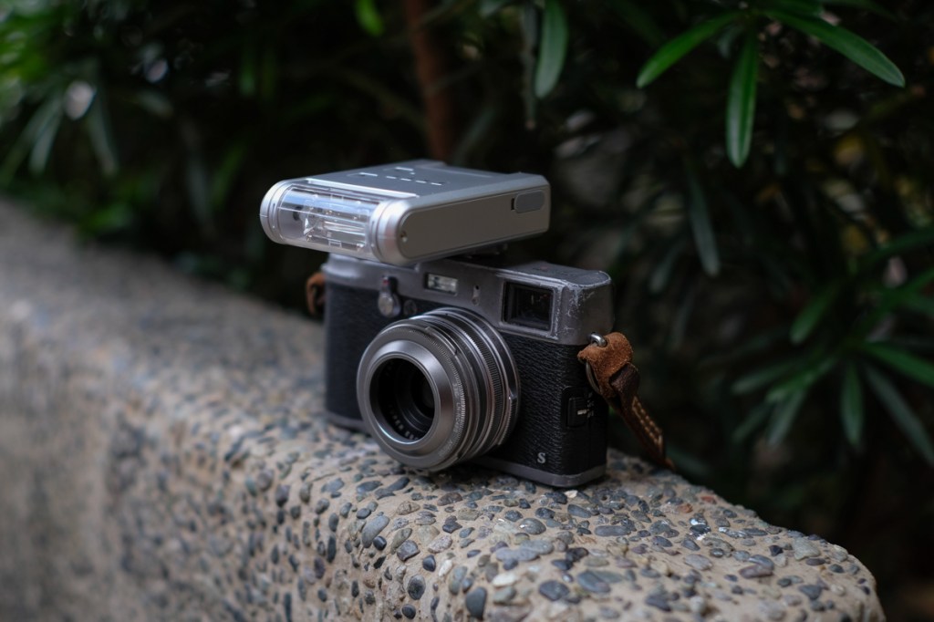 Yongnuo YN6 Mini Flash